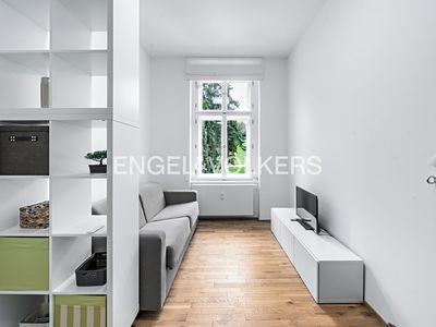 Pronájem bytu 1+kk 28 m²