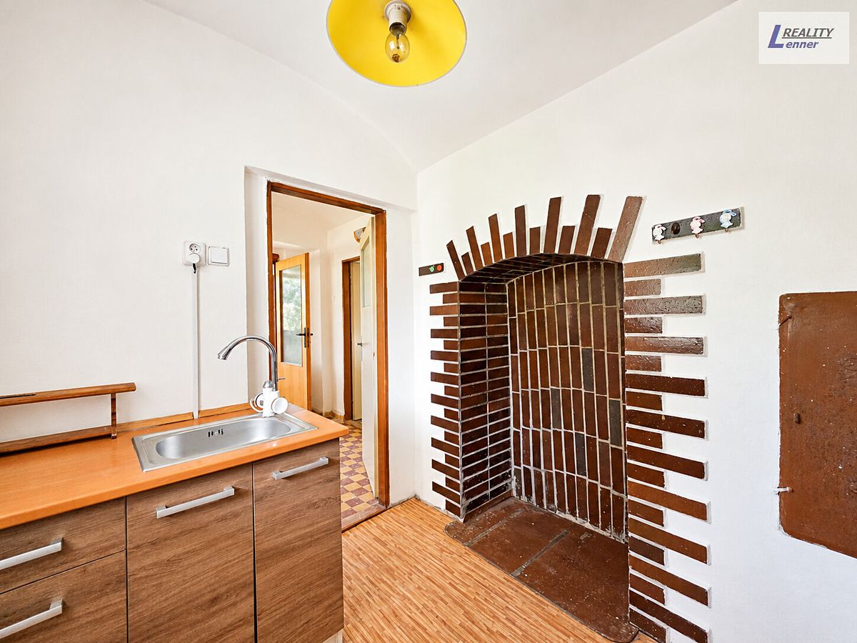Prodej rodinného domu 70 m², pozemek 320 m² – fotografie 4