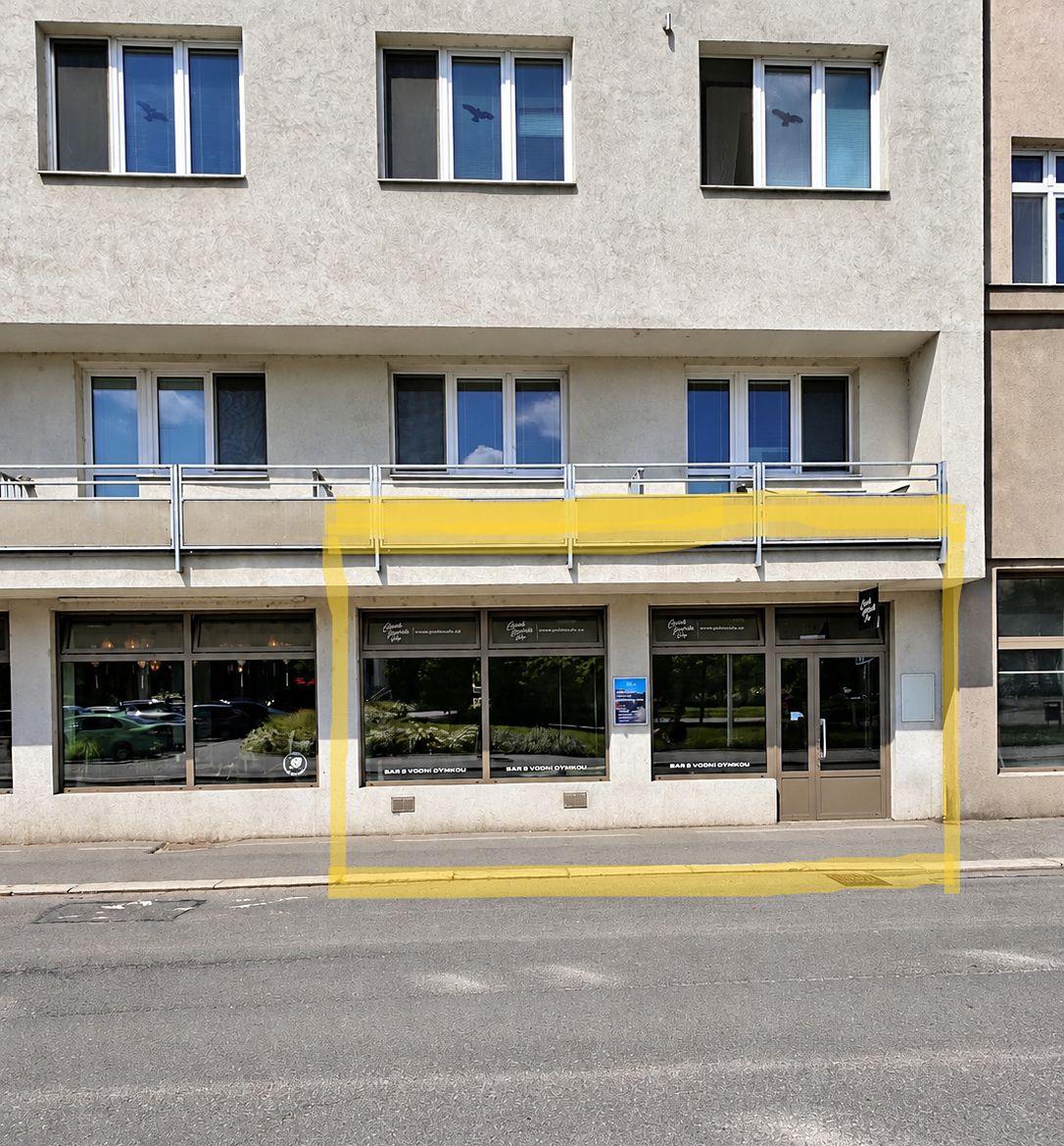 Pronájem obchodního prostoru 134 m² – fotografie 2