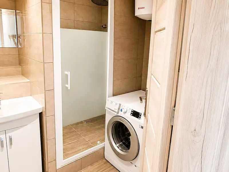 Prodej bytu 1+kk 26 m², Zlín – náhled fotky 3