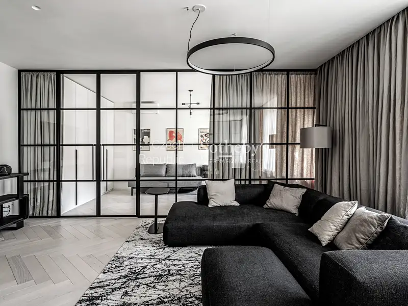 Prodej bytu 4+kk 144 m², Praha – náhled fotky 2