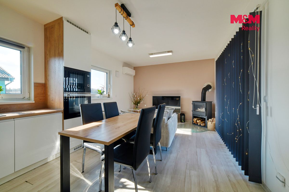Prodej rodinného domu 55 m², pozemek 967 m² – fotografie 3