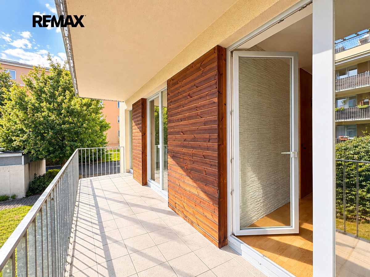Pronájem bytu 3+kk 75 m² – fotografie 4