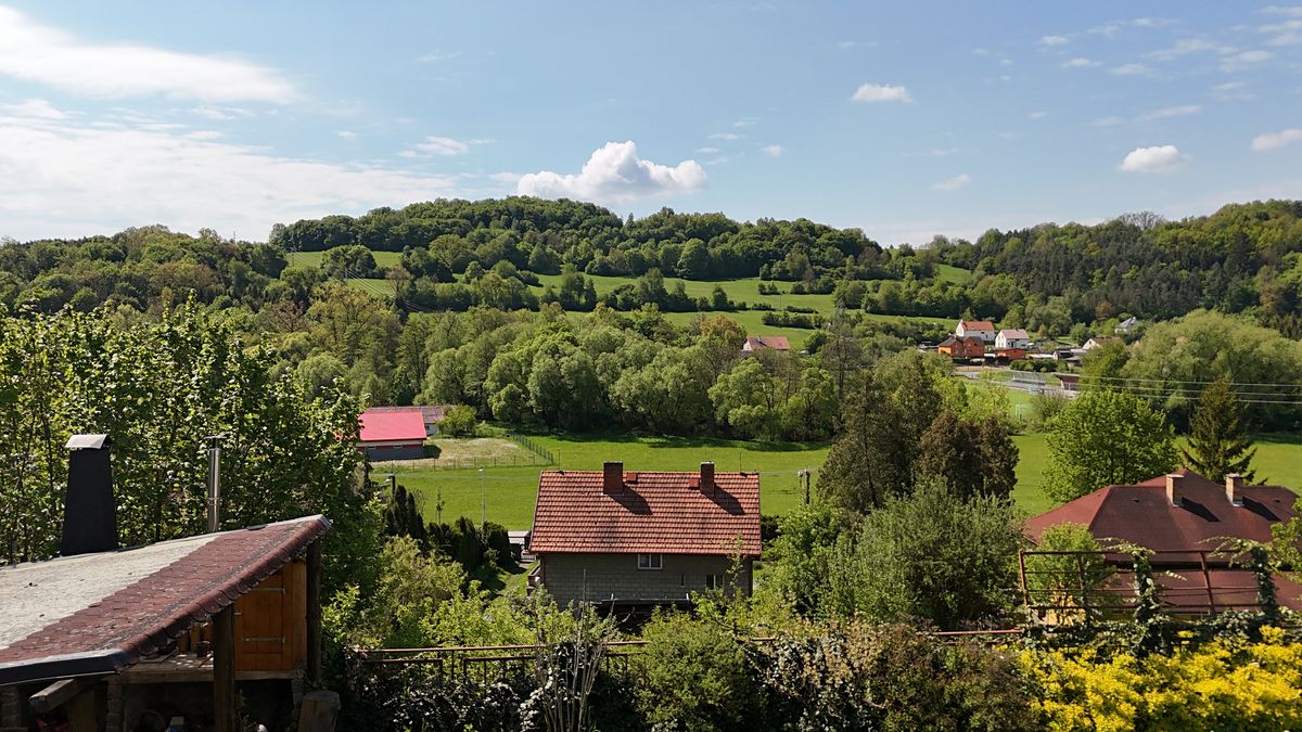 Prodej stavebního pozemku 662 m² – fotografie 3