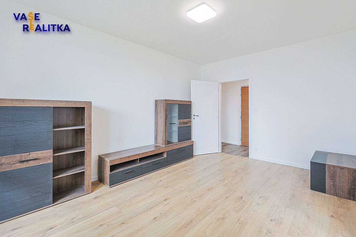 Pronájem bytu 2+1 54 m² – fotografie 4