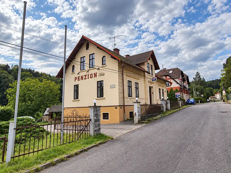 Prodej ubytovacího zařízení 386 m², Hrubá Skála – náhled fotky 1