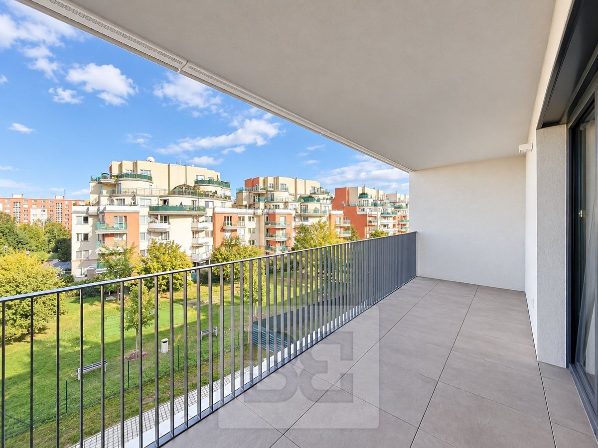 Pronájem bytu 1+kk 31 m² – fotografie 4