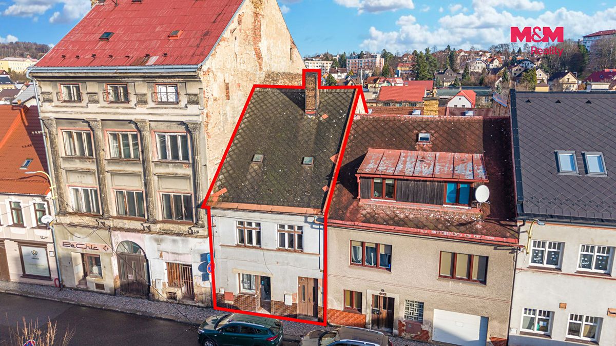 Prodej obchodního prostoru 226 m² – fotografie 2