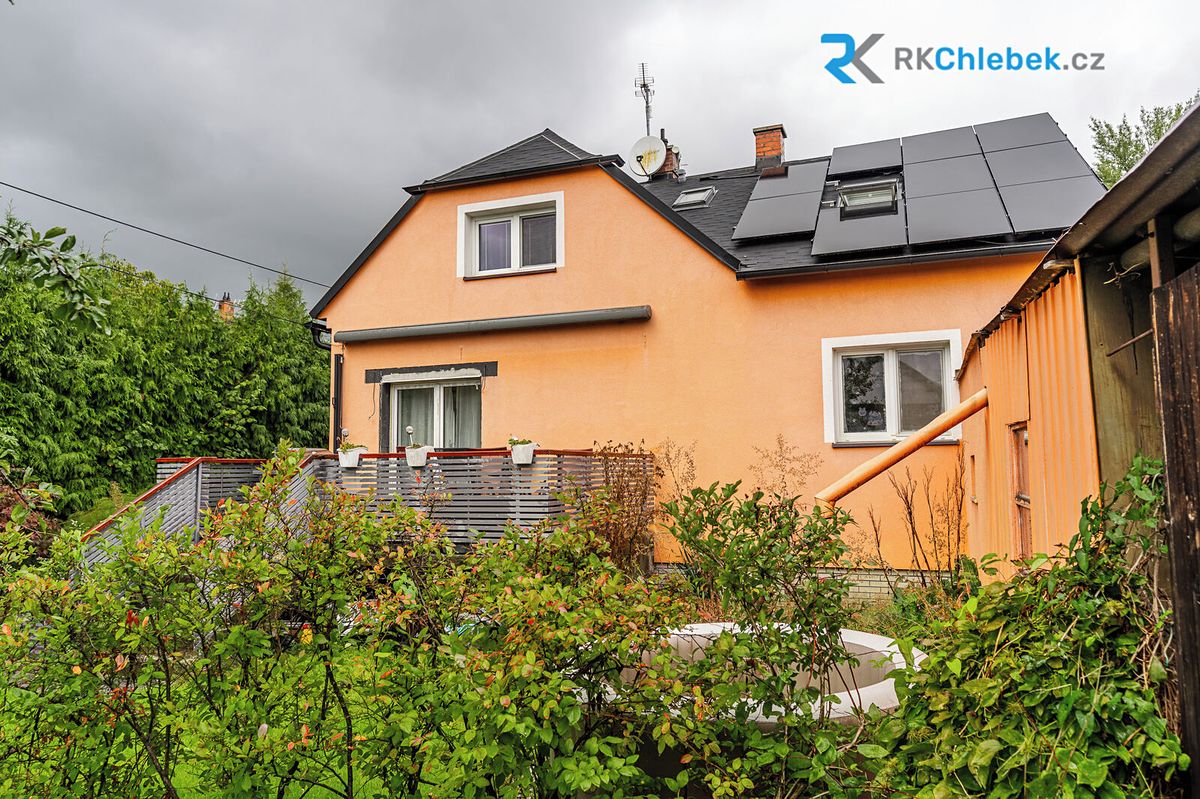 Pronájem rodinného domu 150 m², pozemek 650 m² – fotografie 2