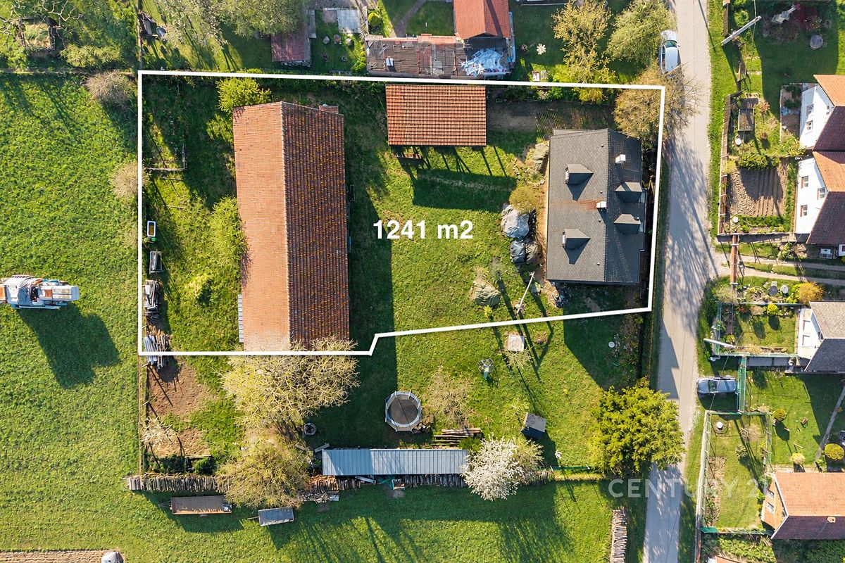 Prodej zemědělské usedlosti 180 m², pozemek 1241 m² – fotografie 2