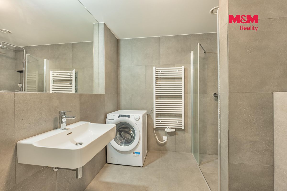 Pronájem bytu 1+kk 34 m² – fotografie 5