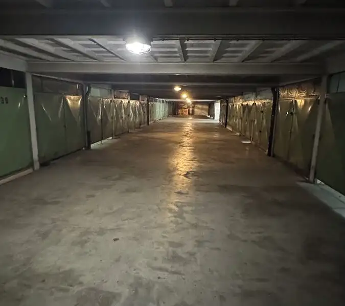 Pronájem garáže 16 m², Zlín – náhled fotky 2