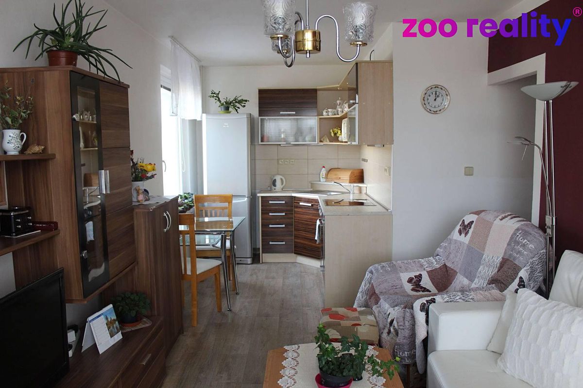 Pronájem bytu 2+kk 40 m²