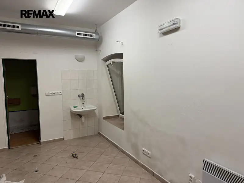Pronájem obchodního prostoru 41 m², Šumperk – náhled fotky 1