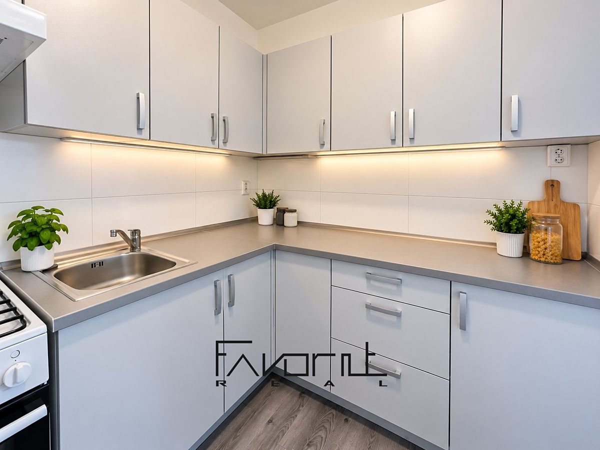 Pronájem bytu 2+kk 42 m² – fotografie 2