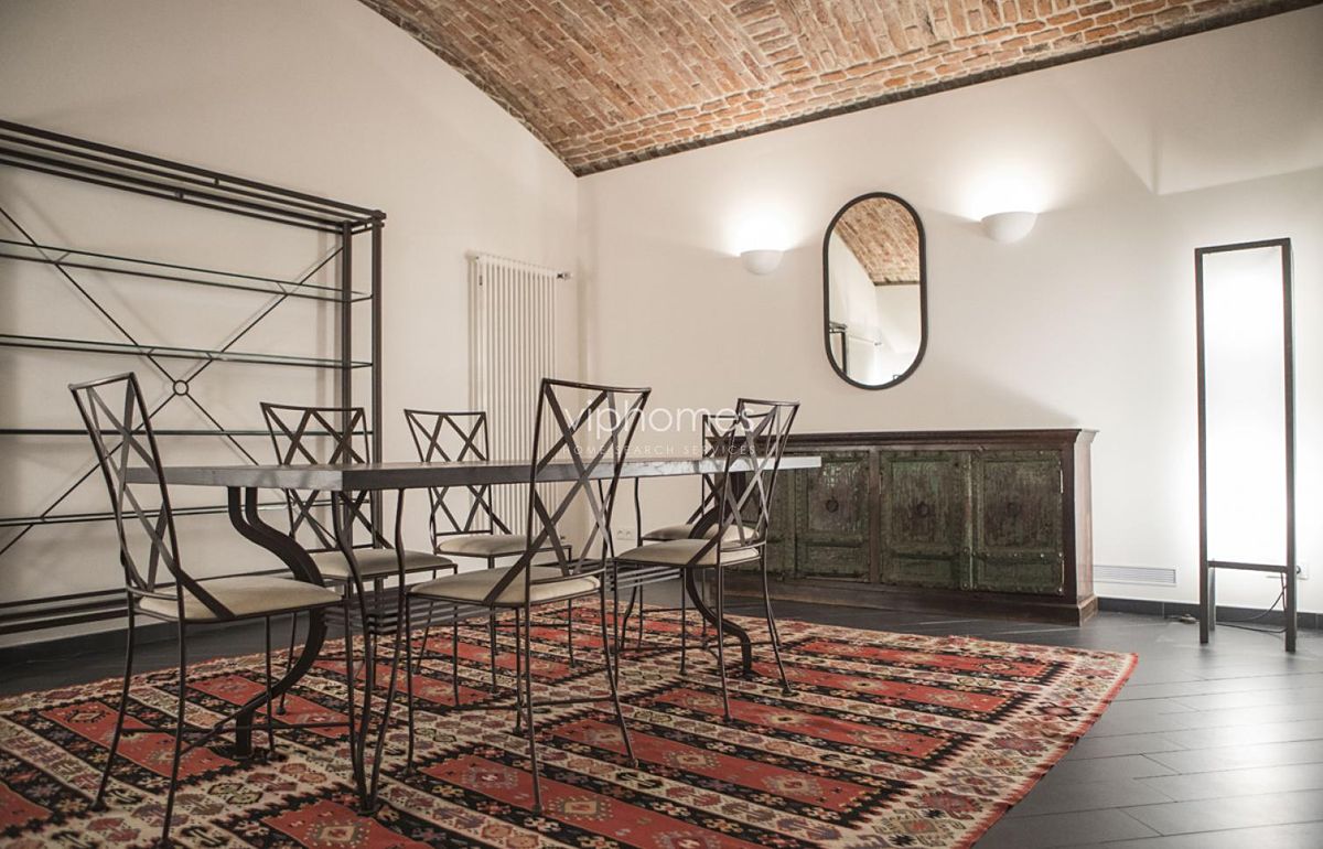 Pronájem bytu 4+kk 134 m² – fotografie 4