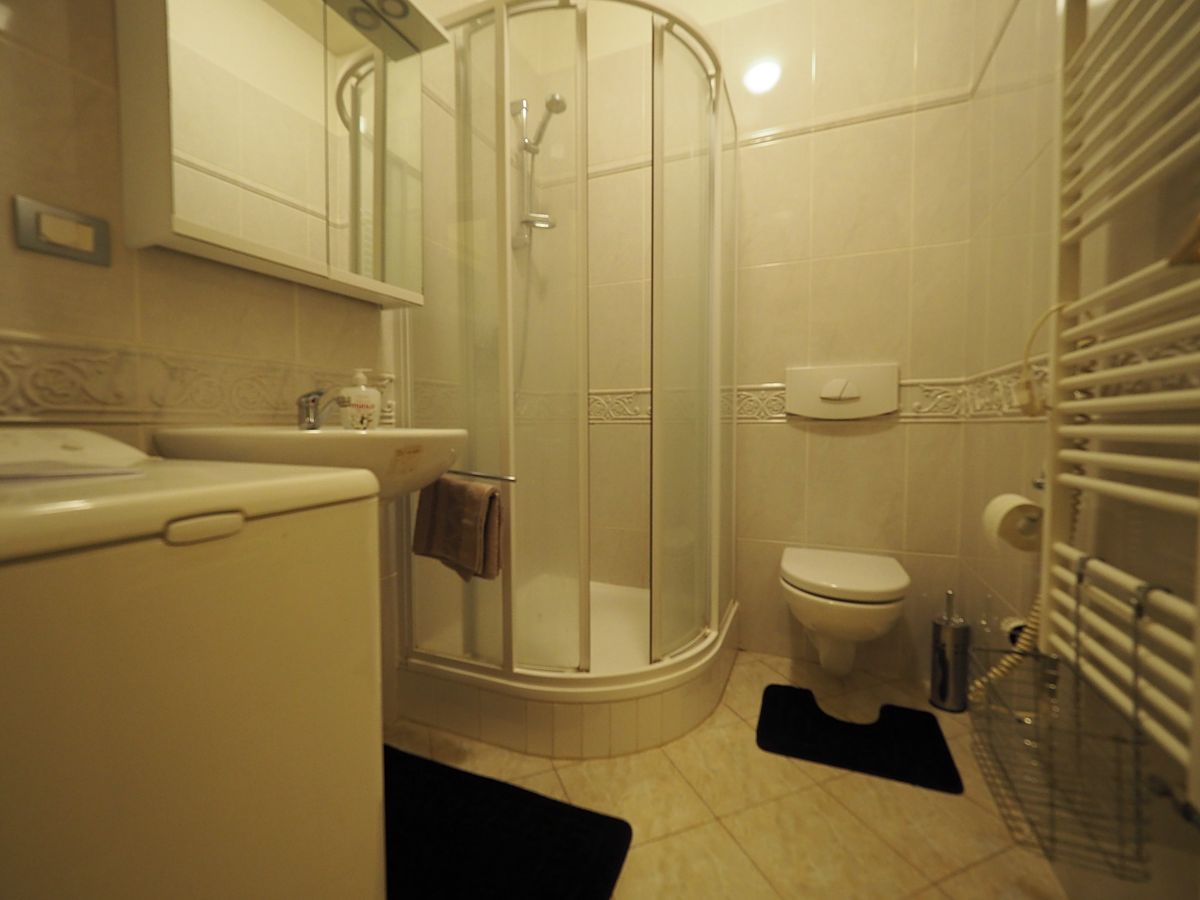 Pronájem bytu 2+kk 38 m² – fotografie 4