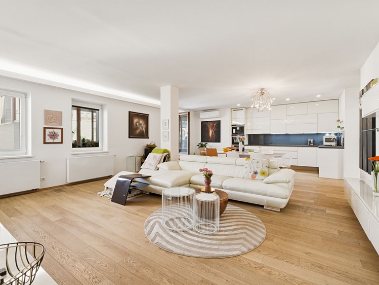 Квартира 4+kk на продаж, 150 м² (14 з 30)