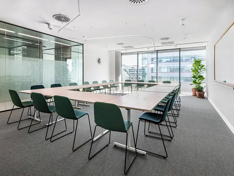 Pronájem kanceláře 50 m², Praha – náhled fotky 1