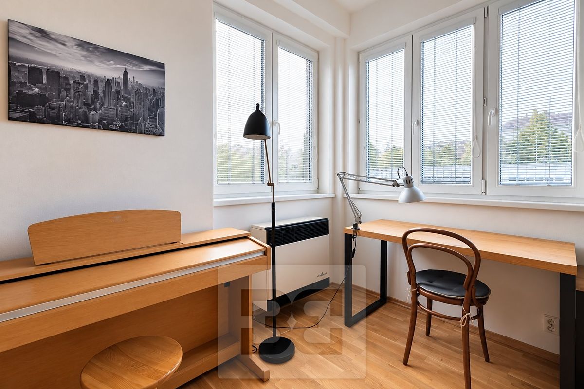 Pronájem bytu 1+1 33 m²
