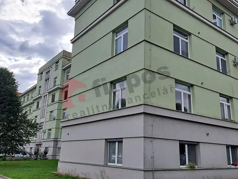 Pronájem bytu 2+kk 73 m², Břeclav – náhled fotky 1