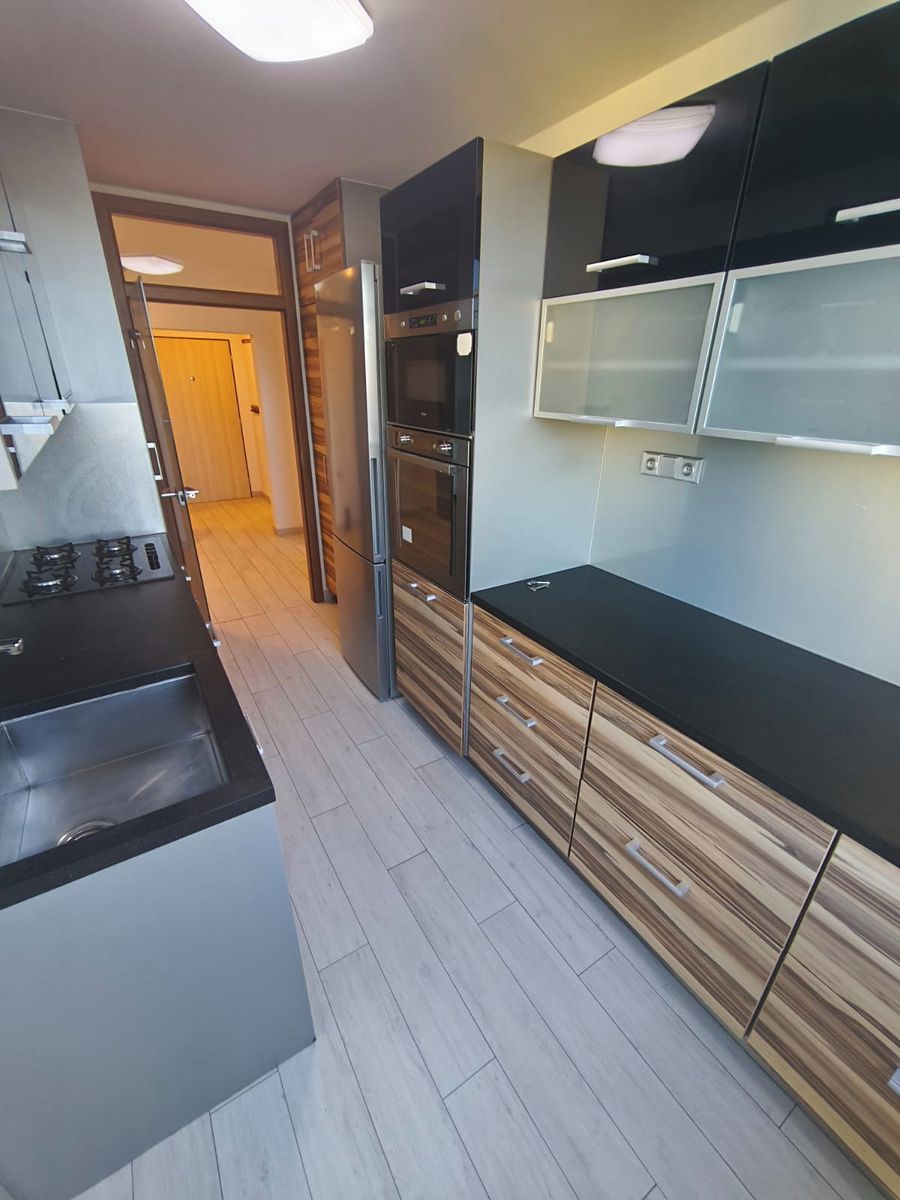 Pronájem bytu 3+kk 70 m² – fotografie 3