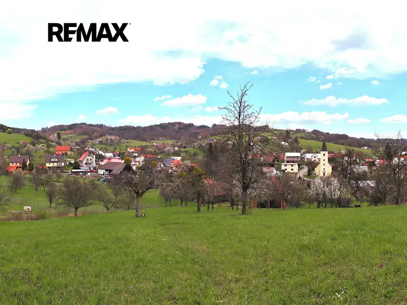 Prodej stavebního pozemku 4043 m², Jasenná – náhled fotky 1