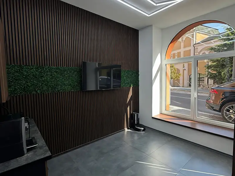 Pronájem kanceláře 36 m², Děčín – náhled fotky 1