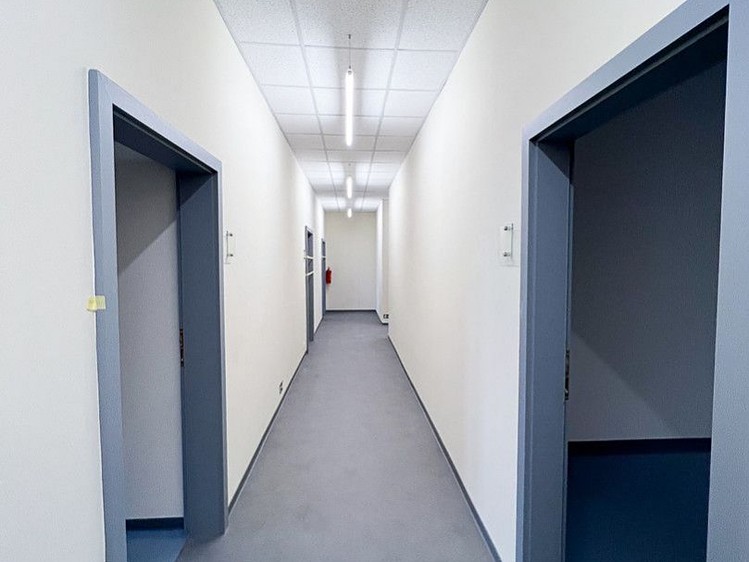 Комерційне приміщення в оренду, 20 м² (11 з 30)