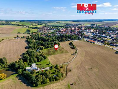 Prodej stavebního pozemku 999 m²