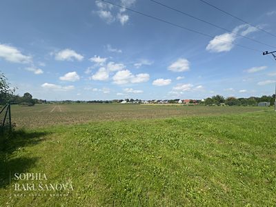 Prodej stavebního pozemku 4991 m²