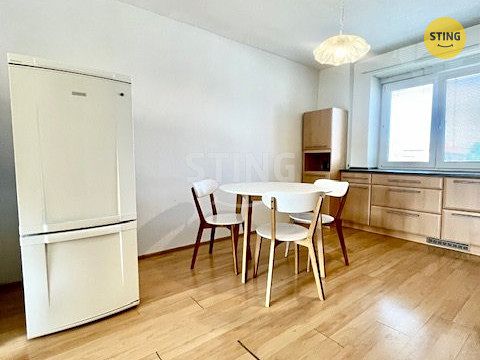 Pronájem bytu 2+1 53 m² – fotografie 2