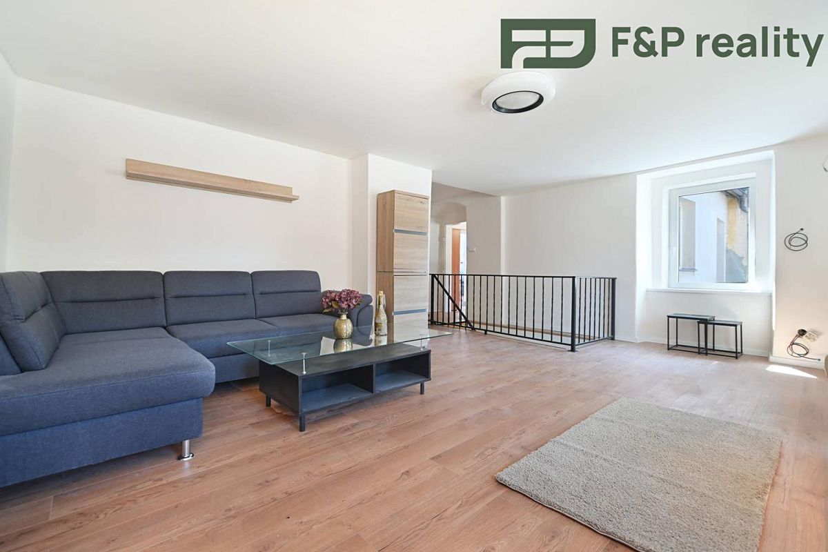 Pronájem rodinného domu 118 m², pozemek 558 m² – fotografie 2