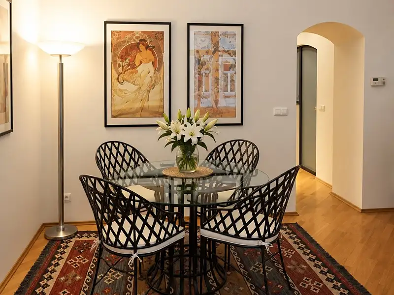 Pronájem bytu 3+1 80 m², Praha – náhled fotky 2
