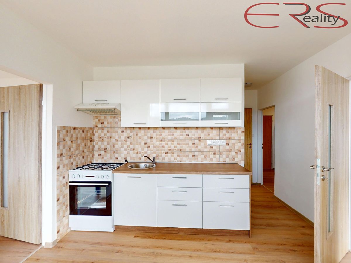 Pronájem bytu 2+1 57 m² – fotografie 2