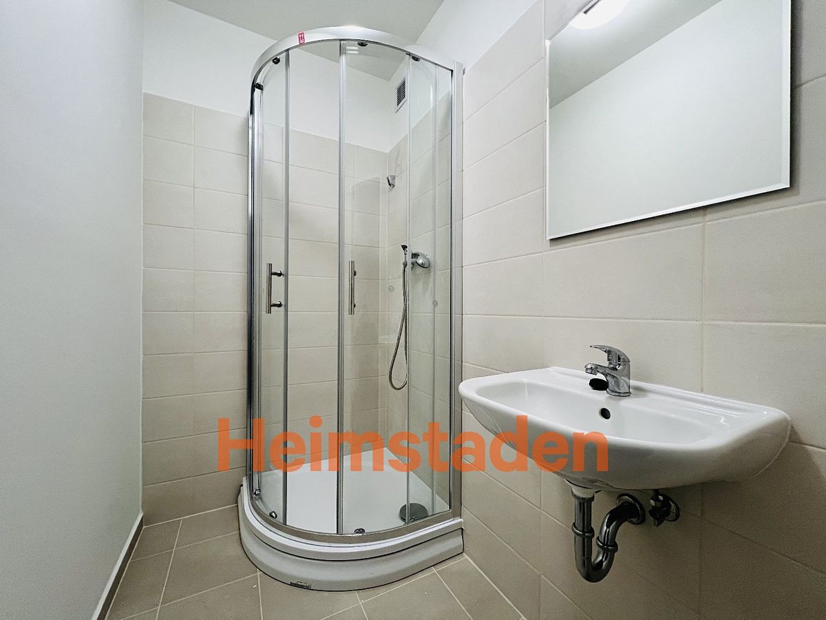 Pronájem bytu 2+kk 60 m² – fotografie 4