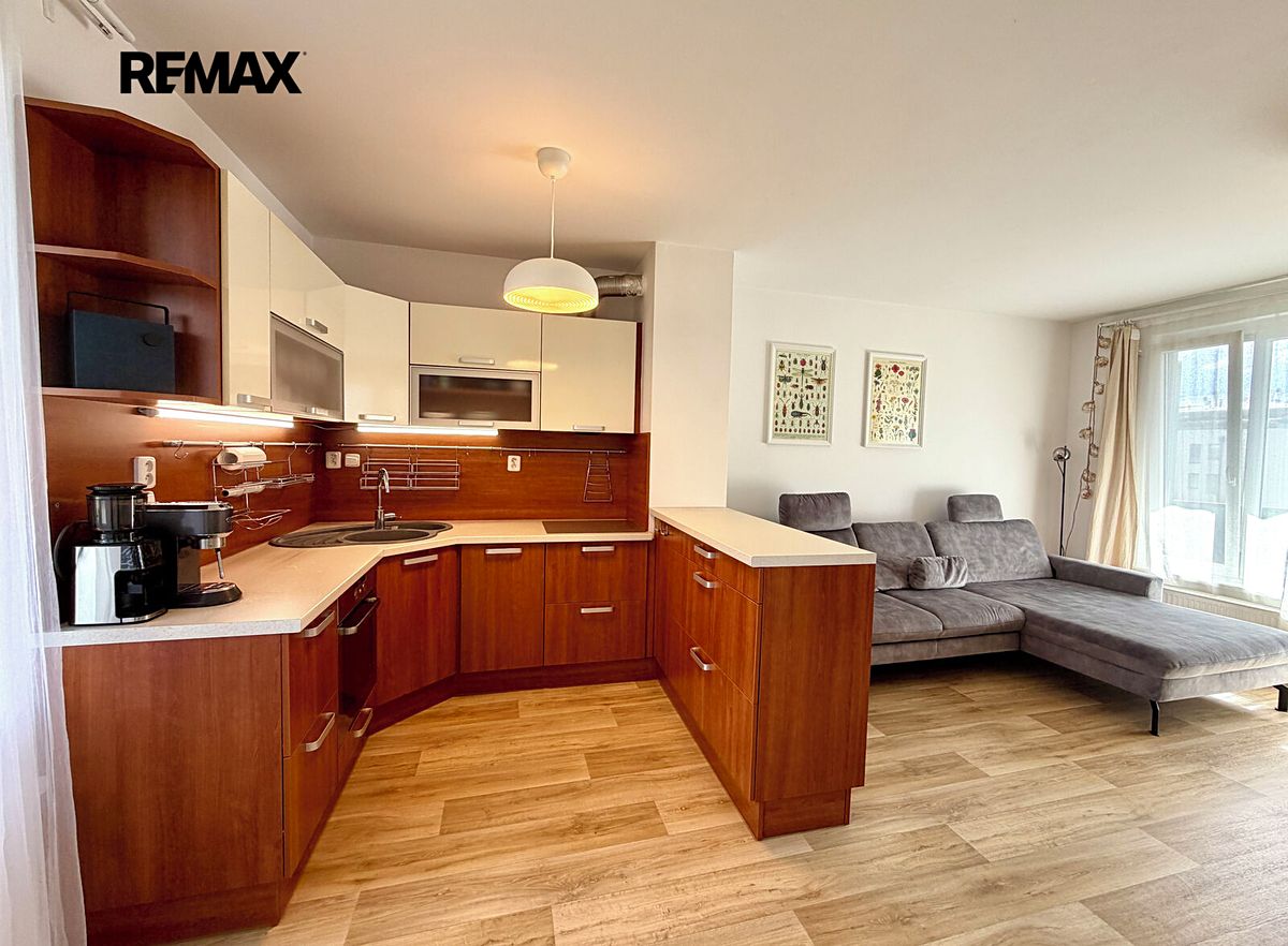 Prodej bytu 3+kk 71 m² – fotografie 3