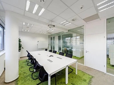 Комерційне приміщення в оренду, 883 м² (2 з 8)