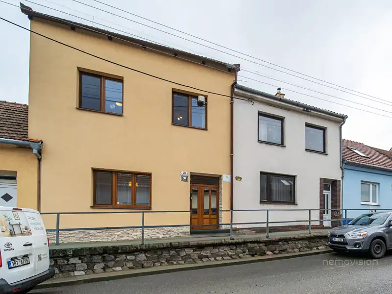 Prodej rodinného domu 184 m², pozemek 182 m², Brno – náhled fotky 1