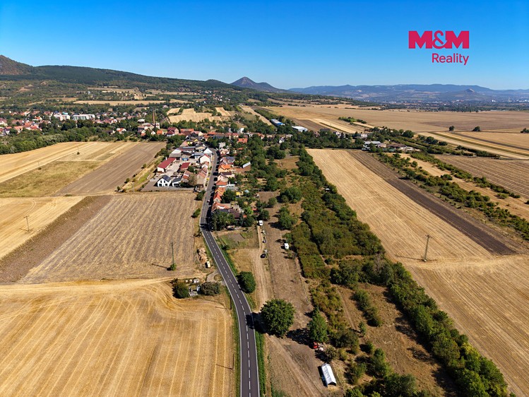 Prodej pozemku, 696 m² (6 z 17)