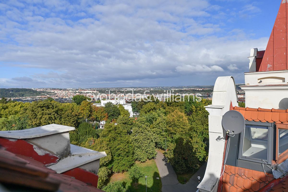 Pronájem bytu 3+1 133 m² – fotografie 2