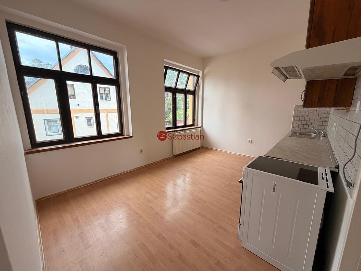 Pronájem bytu 2+kk 37 m²