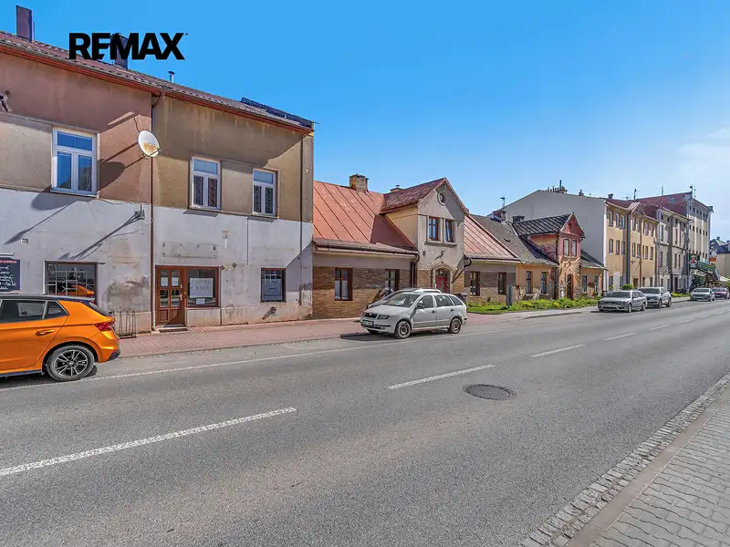 Pronájem obchodního prostoru 78 m², Hostinné – náhled fotky 1