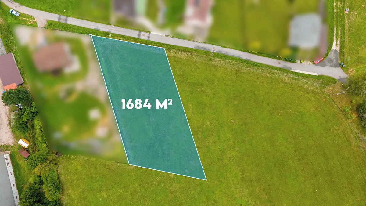 Prodej stavebního pozemku 1684 m²