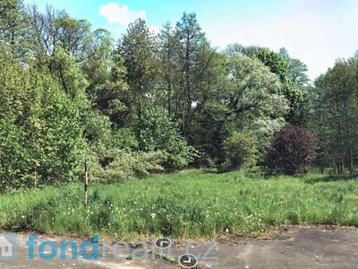 Prodej pozemku 2566 m²