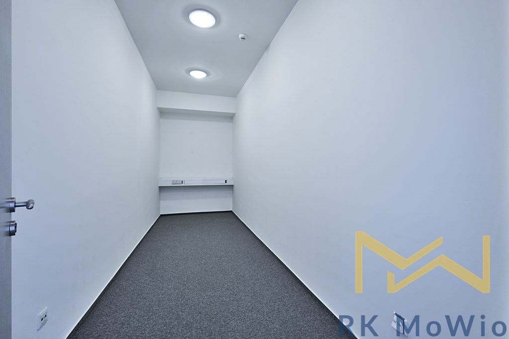 Pronájem kanceláře 161 m² – fotografie 4