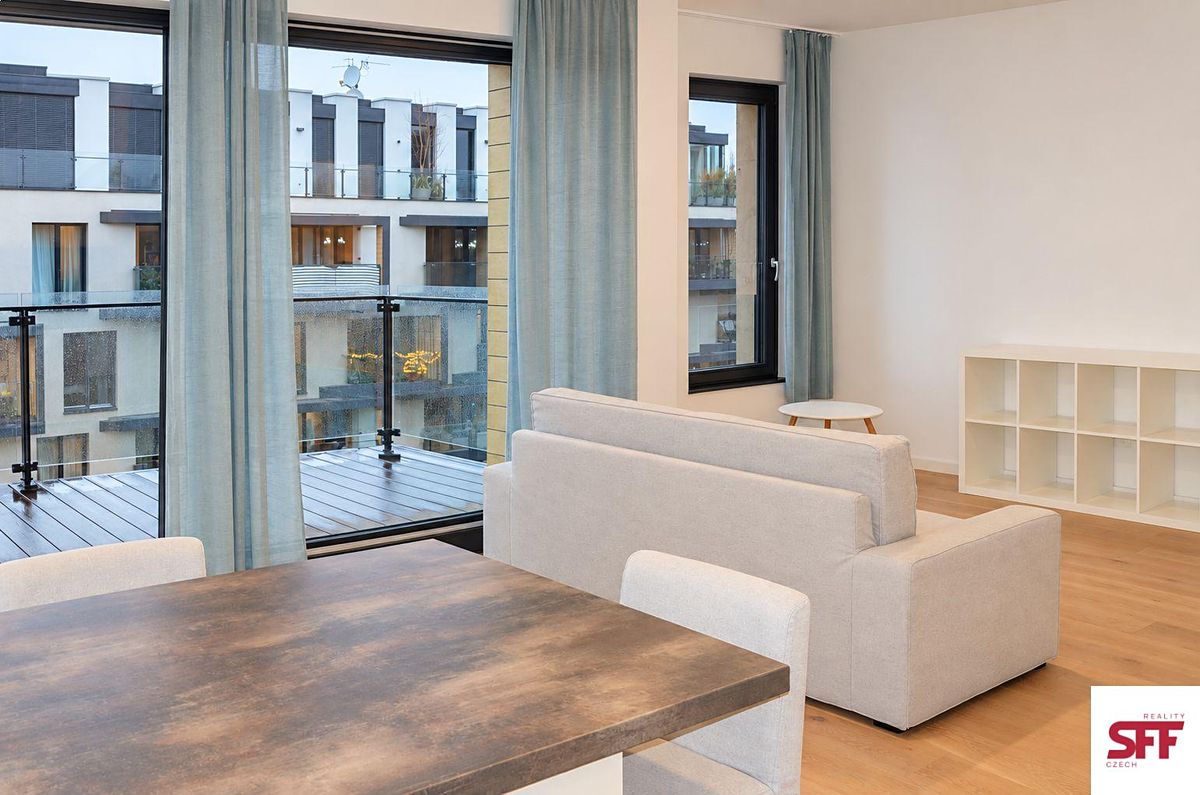 Pronájem bytu 2+kk 50 m² – fotografie 2