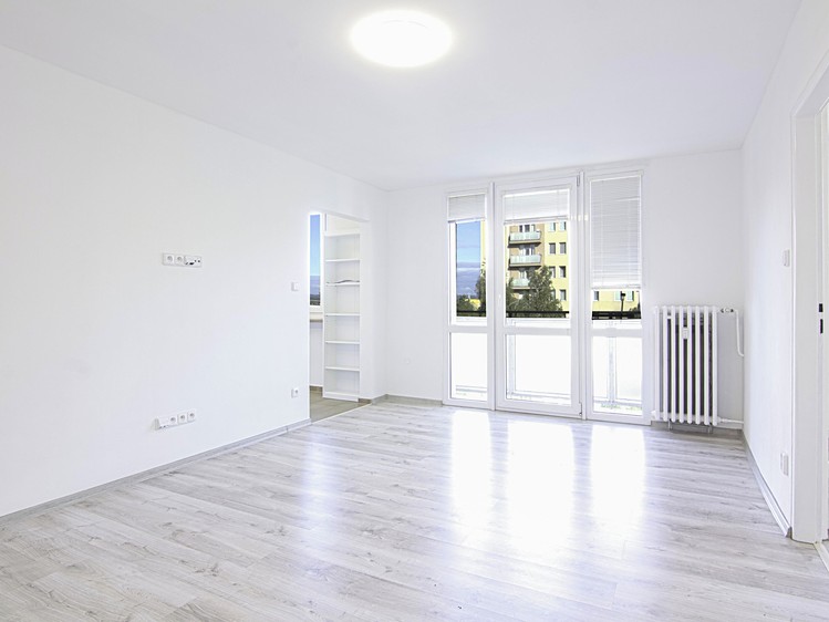 Prodej bytu 3+1, 65 m² (4 z 14)