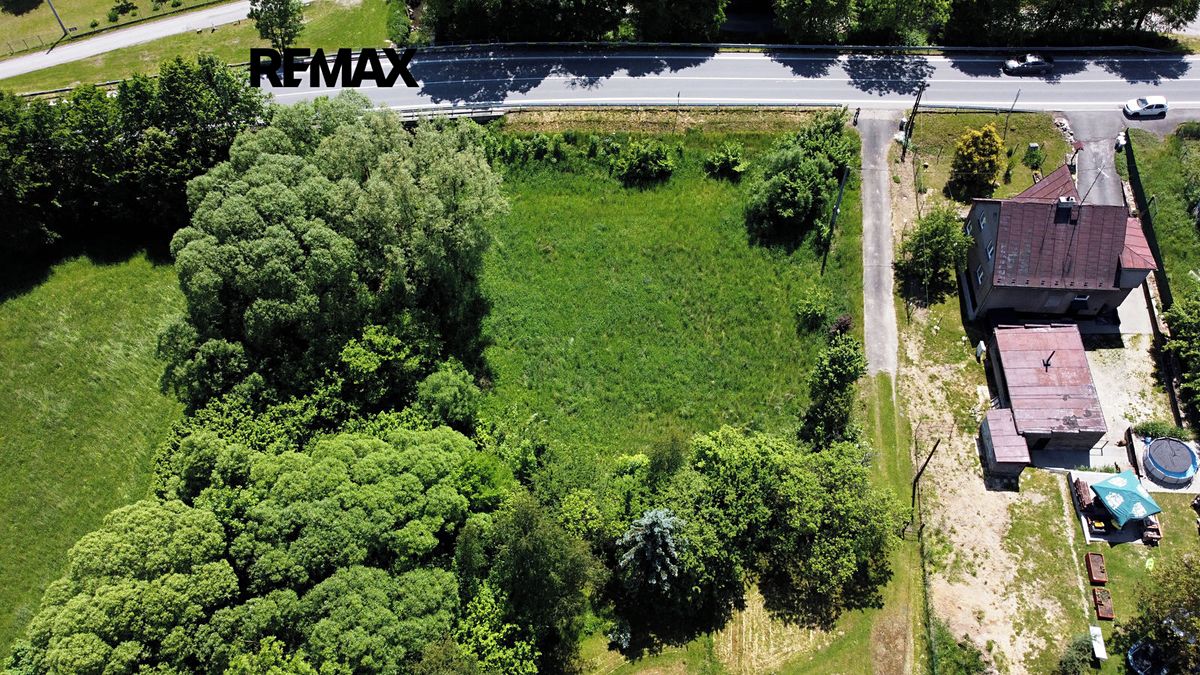 Prodej stavebního pozemku 1200 m² – fotografie 3