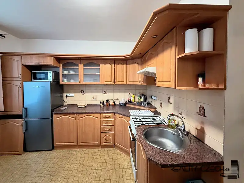 Prodej bytu 1+1 35 m², Karlovy Vary – náhled fotky 2